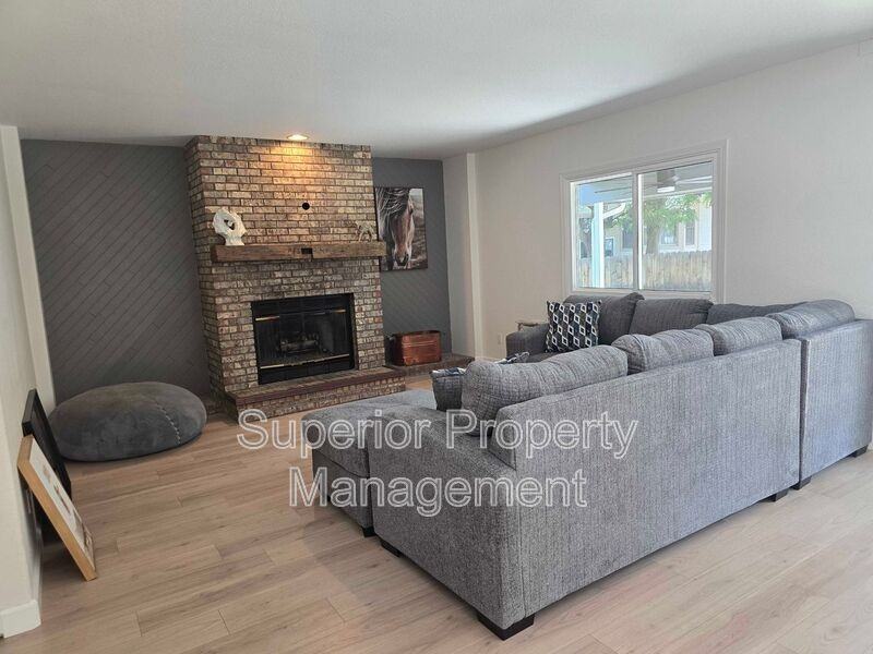 4126 Stoneridge Ct #2 - Photo 2 of 12