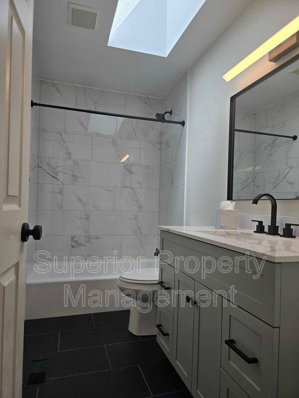 4126 Stoneridge Ct #2 - Photo 7 of 12