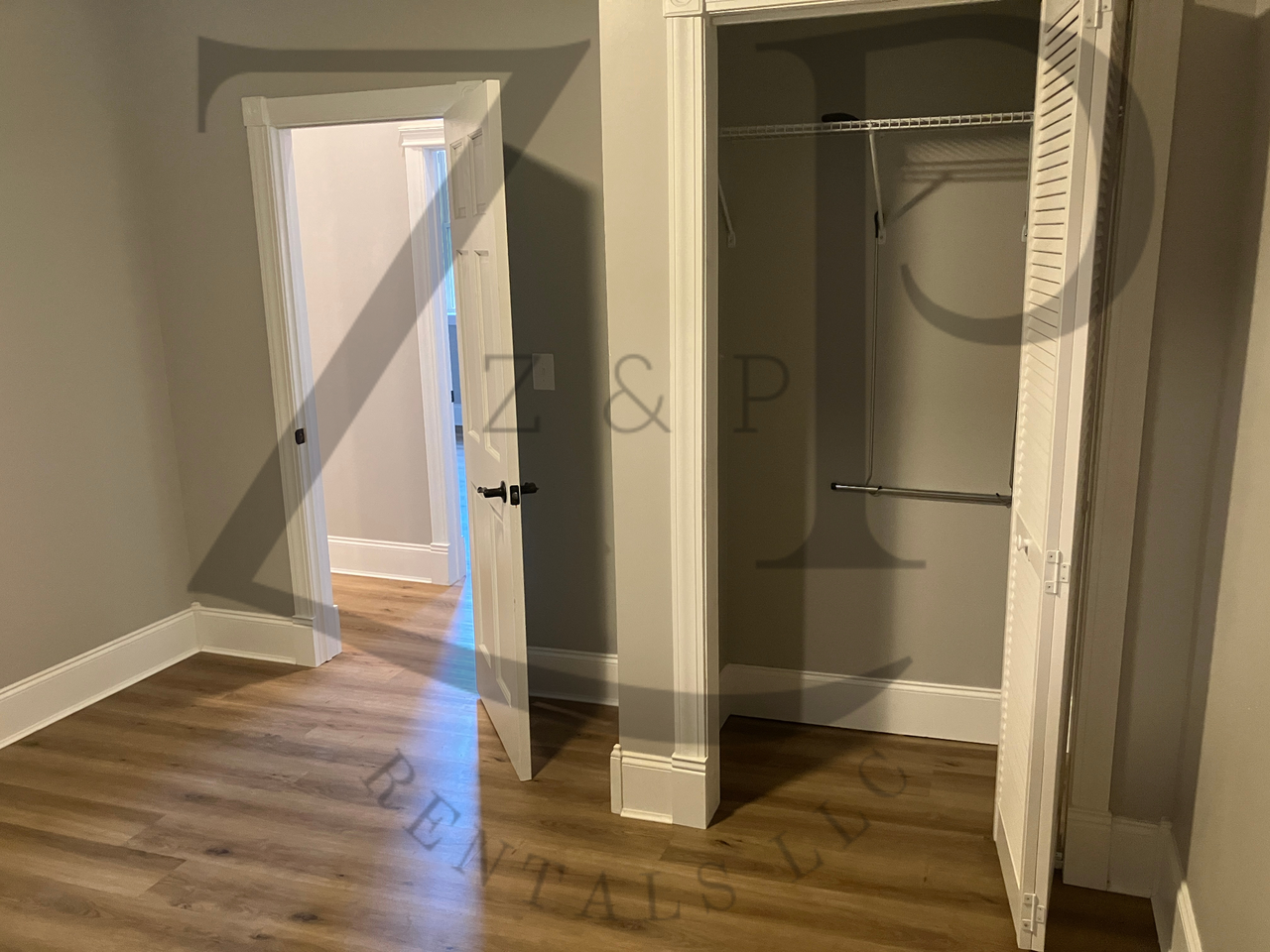 522 1/2 2nd St - Photo 2 of 13