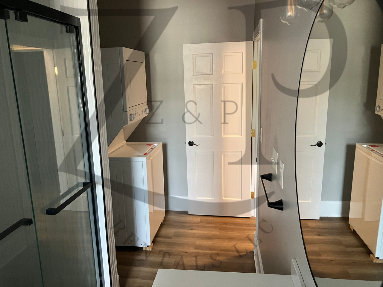 522 1/2 2nd St - Photo 3 of 13