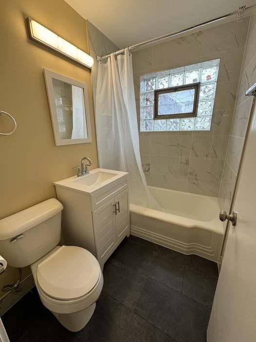 7320 S Kingston Ave #2W - Photo 4 of 4