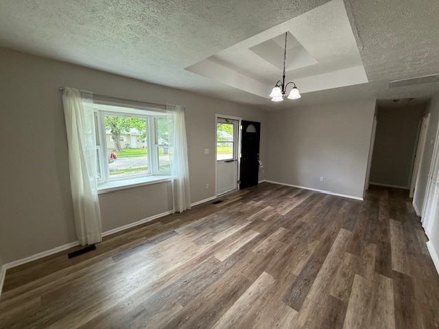 3912 Delmont Dr - Photo 2 of 12