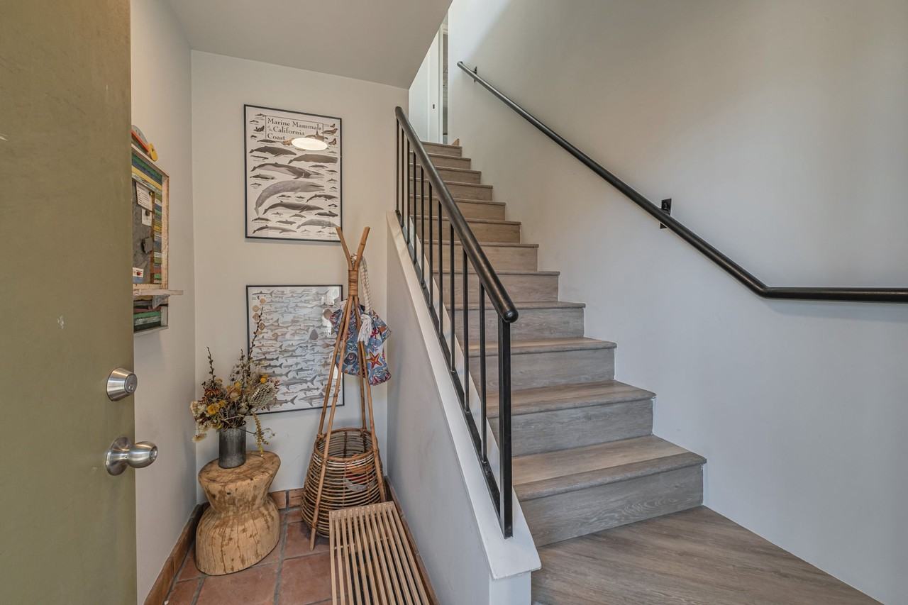 231 6th Avenue - Photo 2 of 39