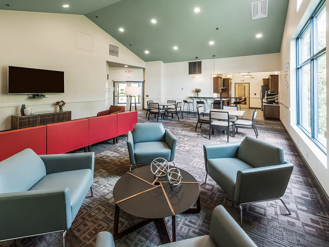 390 Blue Ledge Dr - Photo 3 of 22