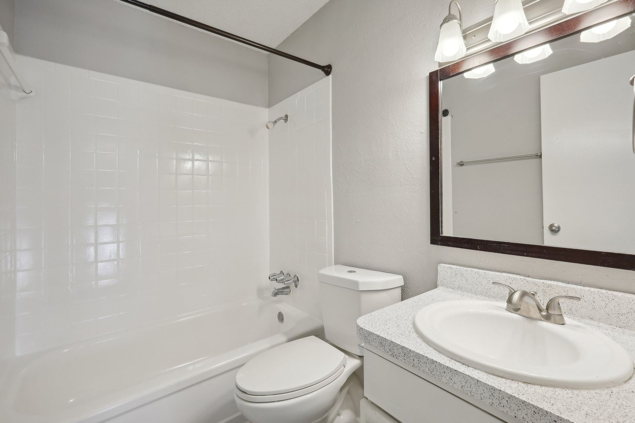 Monterrey Apartments - Photo 5 of 15