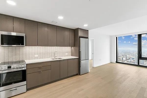 6th Ave #5009 - Photo 2 of 20