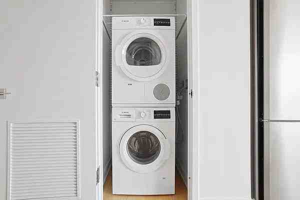 6th Ave #4103 - Photo 6 of 20