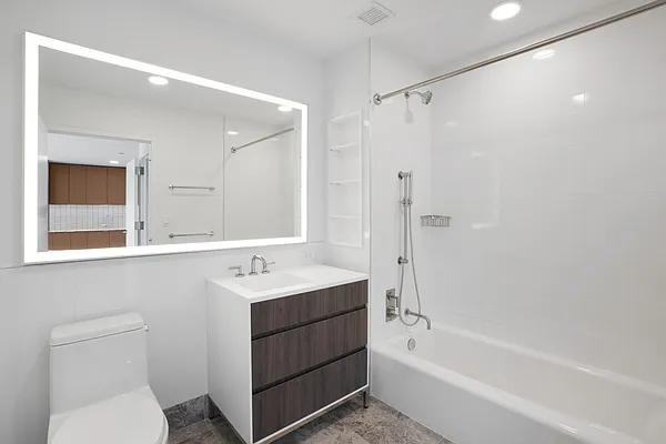 6th Ave #4112 - Photo 5 of 20