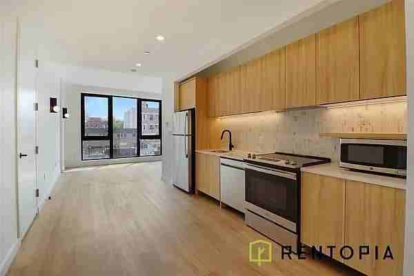 Pacific St #716 - Photo 6 of 20