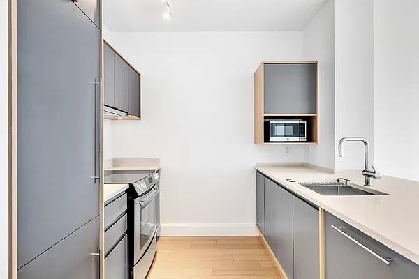 City Pt #25L - Photo 7 of 20