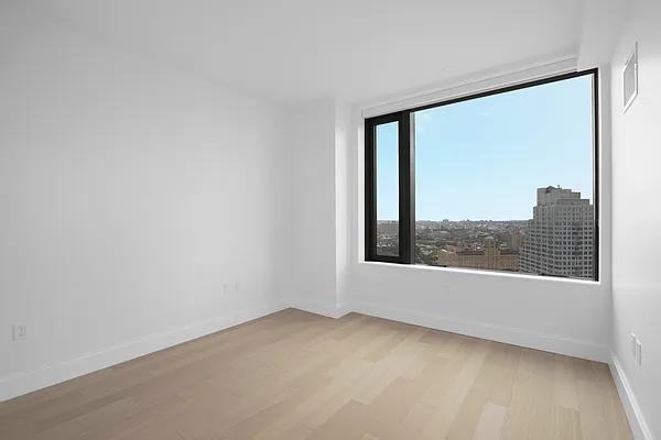 City Pt #37F - Photo 6 of 20