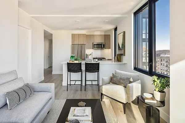 Crown St #1108 - Photo 2 of 20