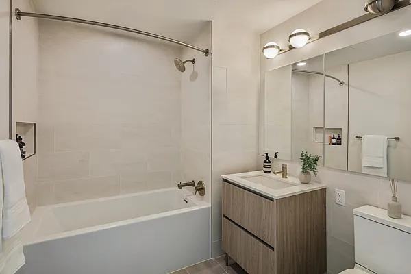 Crown St #339 - Photo 6 of 20