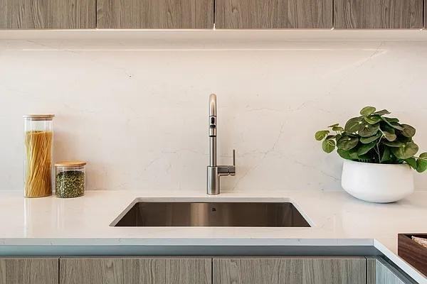 Crown St #236 - Photo 6 of 20