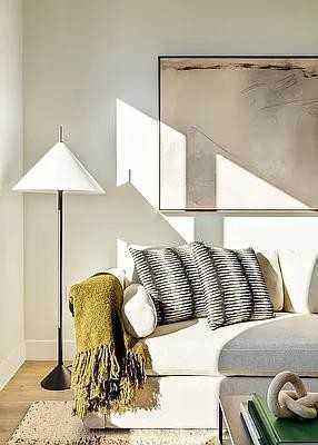 Crown St #225 - Photo 6 of 20