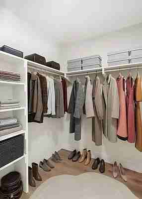 Crown St #218 - Photo 7 of 20