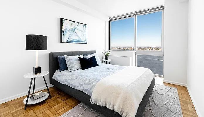 W 37th St #803 - Photo 7 of 14