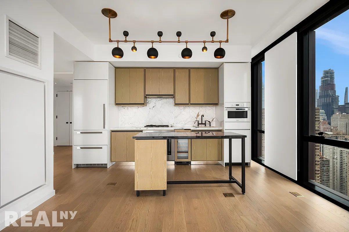 1st Ave #W18J - Photo 2 of 20