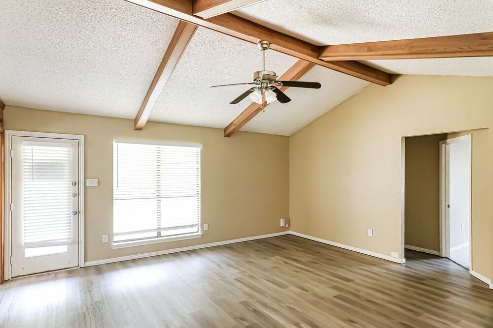 2206 Brim Ct - Photo 4 of 16