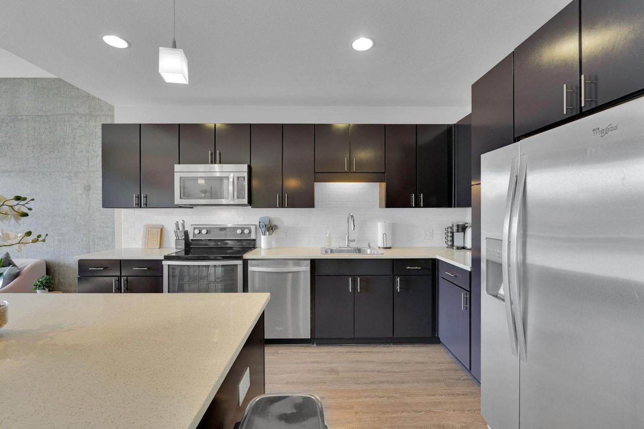 185 Channel Street - Photo 7 of 50