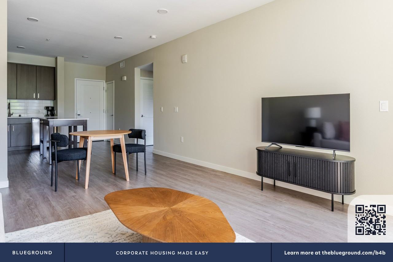 3560 Rambla Pl #1878 - Photo 6 of 50