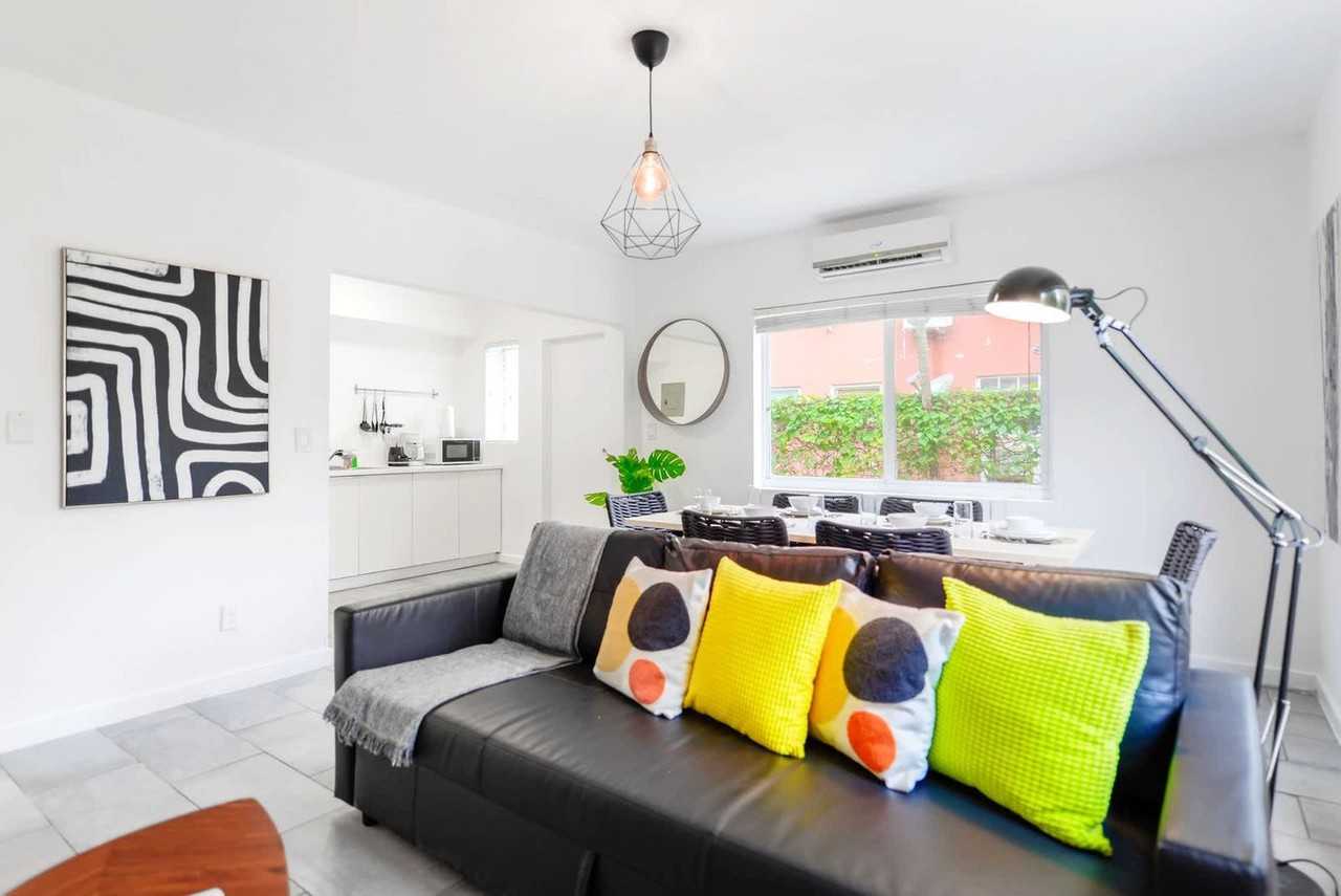 515 Northeast 82nd Street - Photo 2 of 18