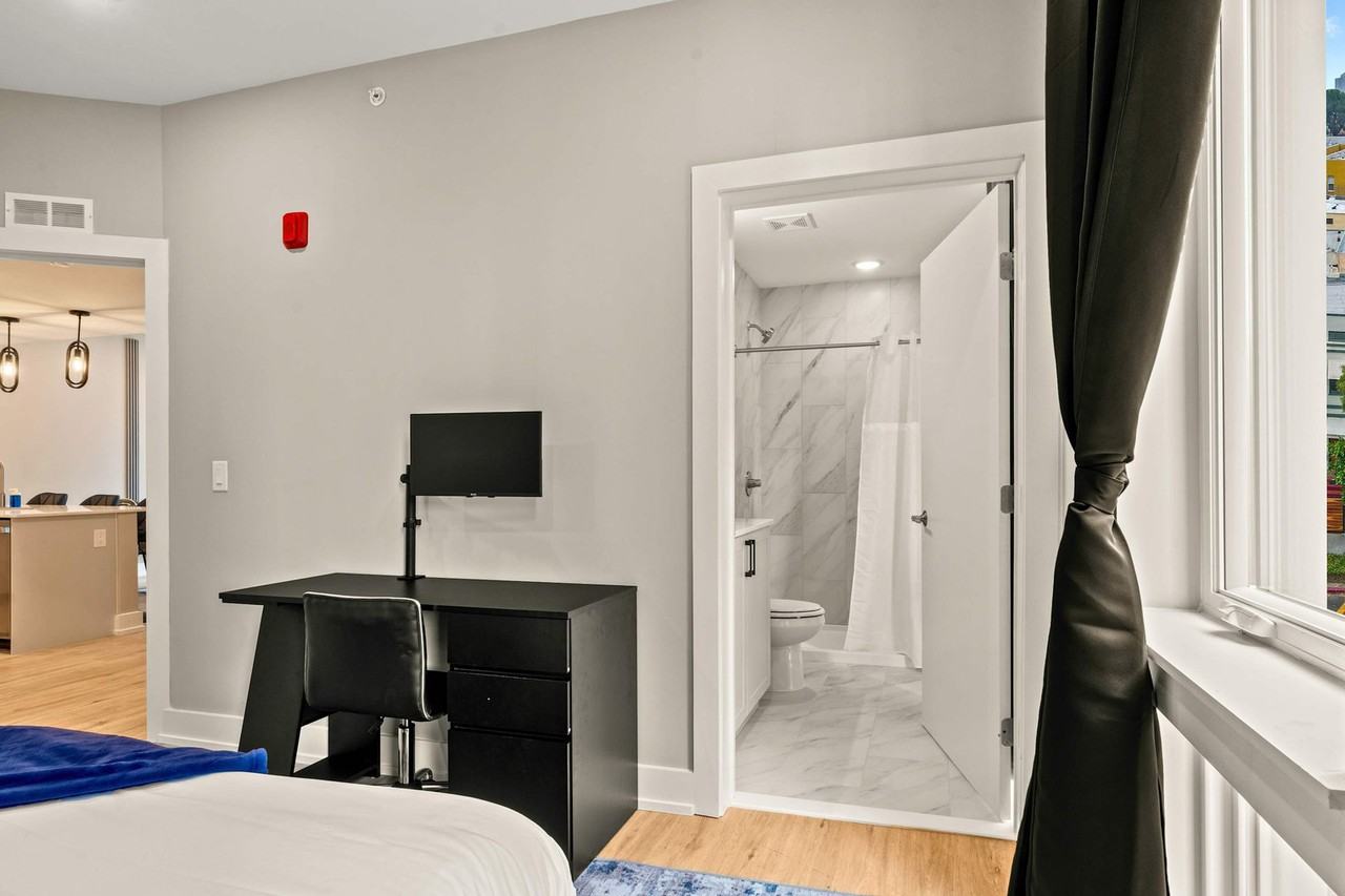 916 North Delaware Avenue - Photo 4 of 15