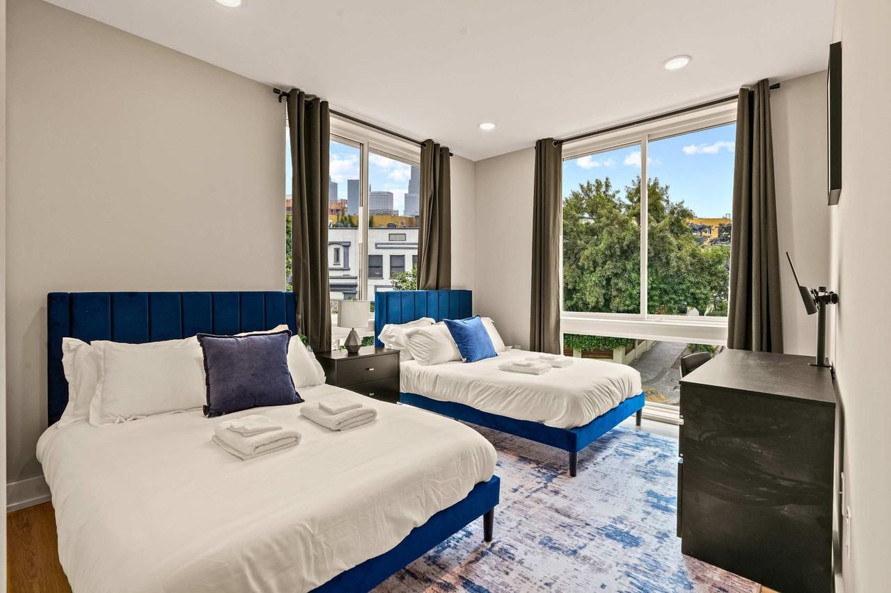 916 North Delaware Avenue - Photo 5 of 15