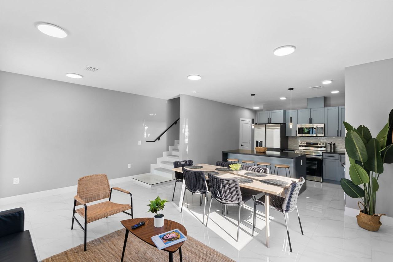 1784 Northwest 31st Street - Photo 5 of 24