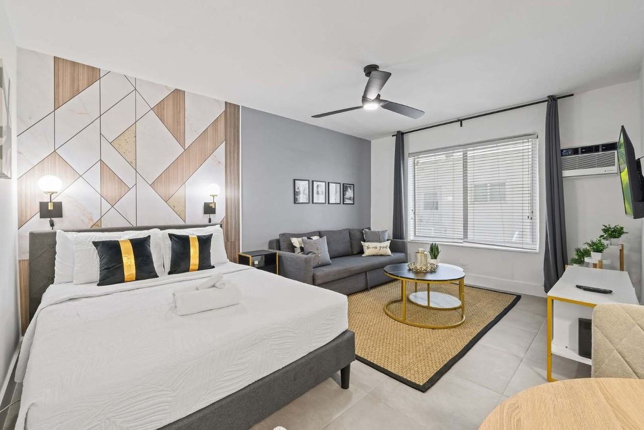 7340 Harding Ave #1240899P - Photo 5 of 17