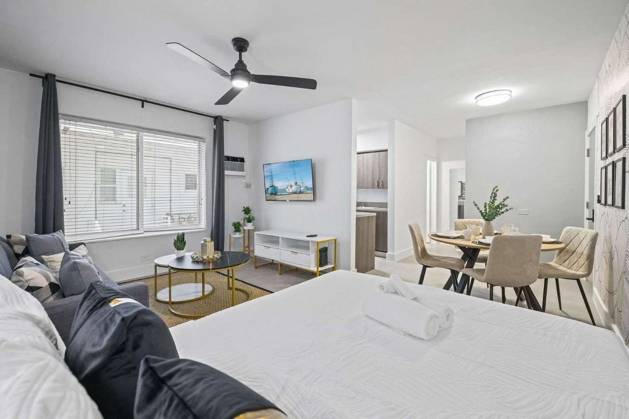 7340 Harding Ave #1240899P - Photo 3 of 17