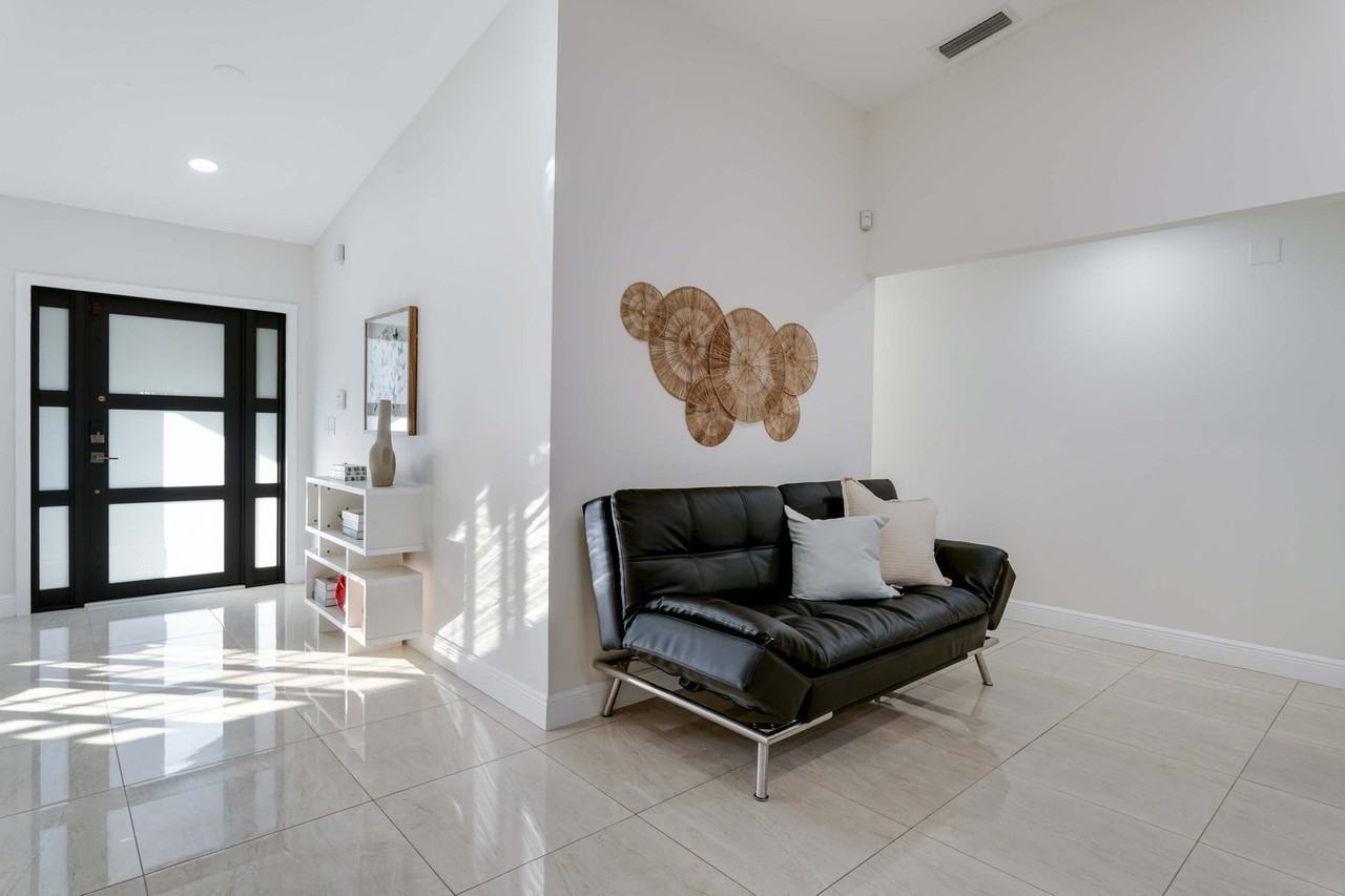 14517 Sw 98th Ter #1241886P - Photo 2 of 35