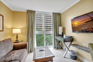 featured image of 2951 South Bayshore Drive