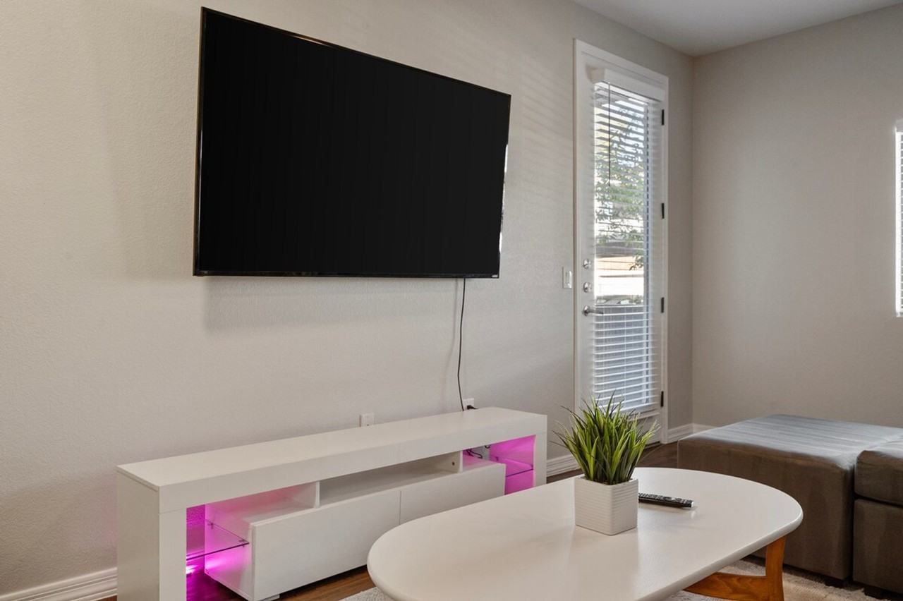 15 W Villa Rita Dr #1244314P - Photo 4 of 23