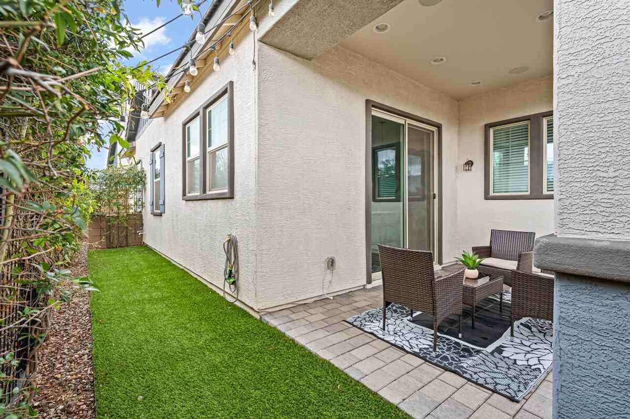 1950 E Queen Creek Rd #1244331P - Photo 5 of 32