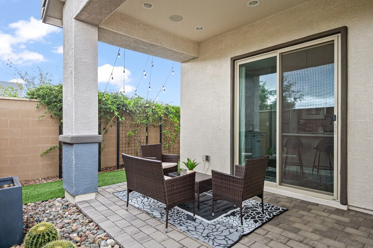 1950 E Queen Creek Rd #1244331P - Photo 4 of 32