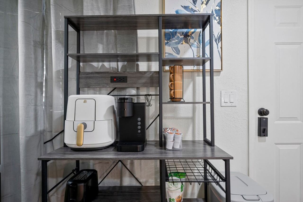 4030 W Lincoln St #1244343P - Photo 6 of 11