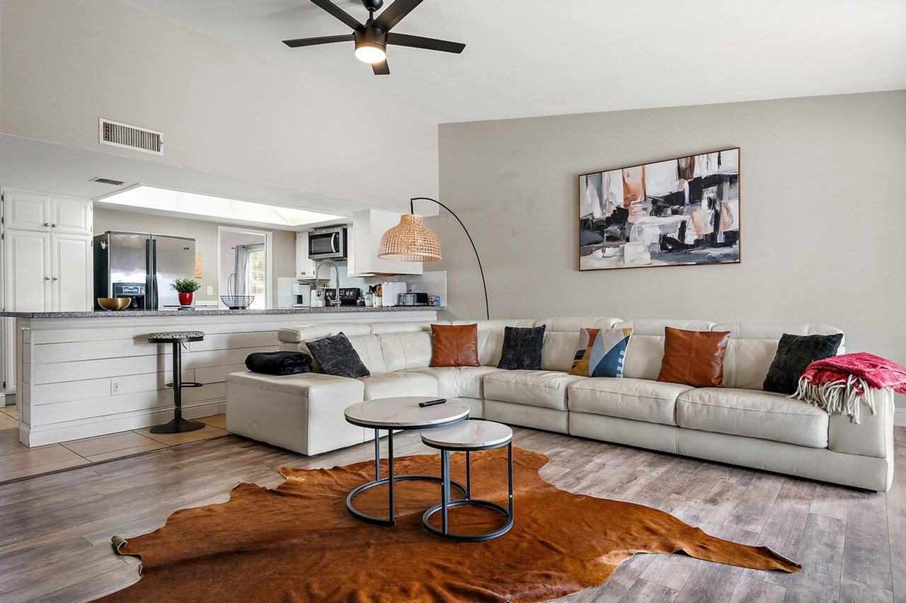 4329 E Cherokee St #1244353P - Photo 5 of 49