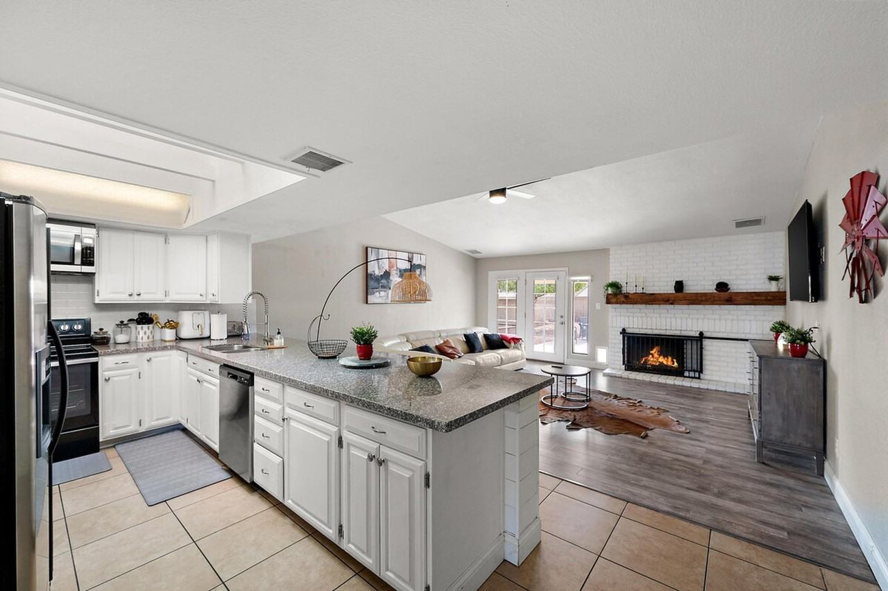 4329 E Cherokee St #1244353P - Photo 7 of 49