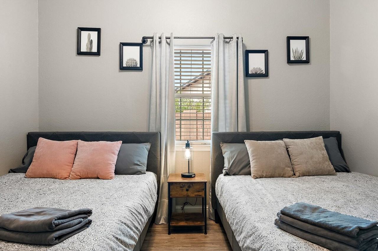 4329 E Cherokee St #1244353P - Photo 2 of 49