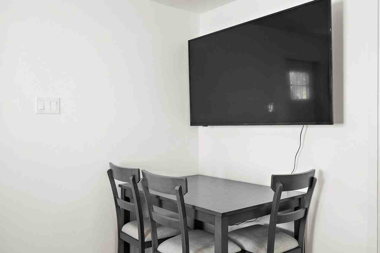 2223 W Georgia Ave #1244361P - Photo 5 of 19