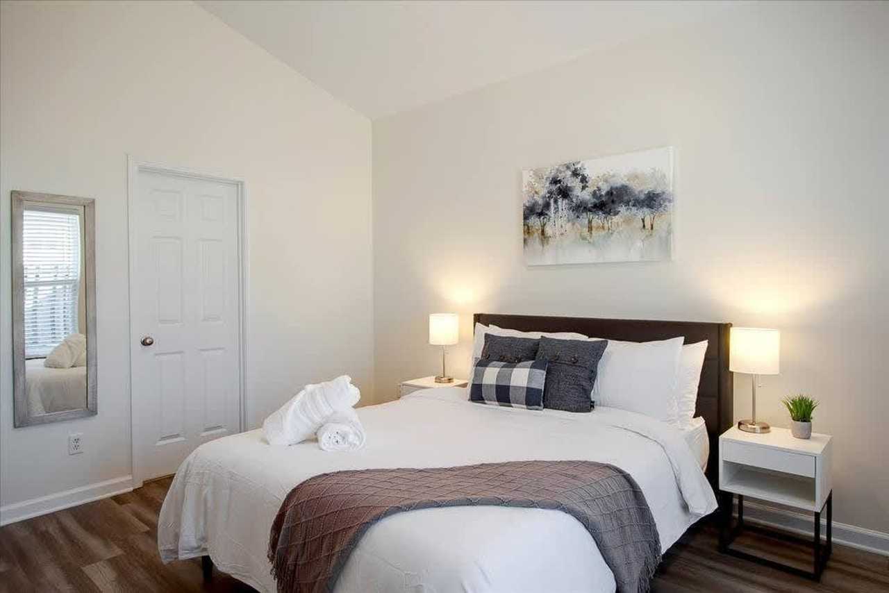 11 Summer Lake Way #1244793P - Photo 2 of 19