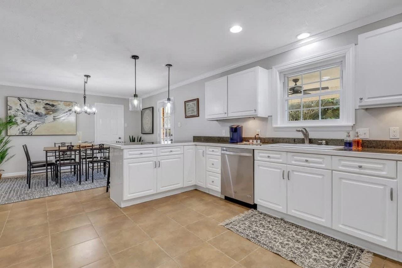 303 Joel Street - Photo 7 of 47