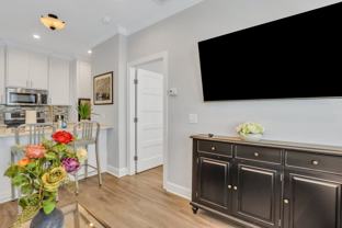 305 Alice St - Photo 1 of 1