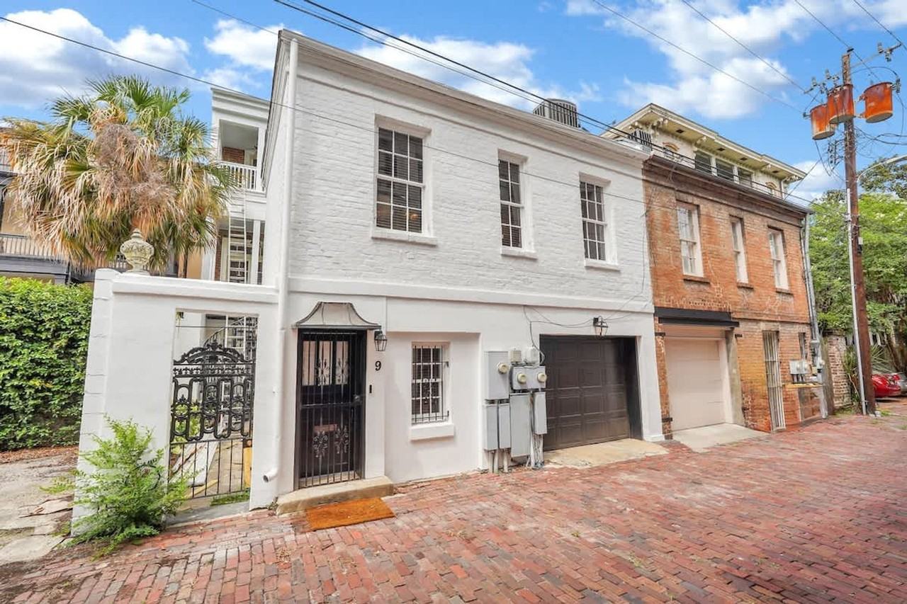 9 West Gordon Lane #1244814P - Photo 3 of 28