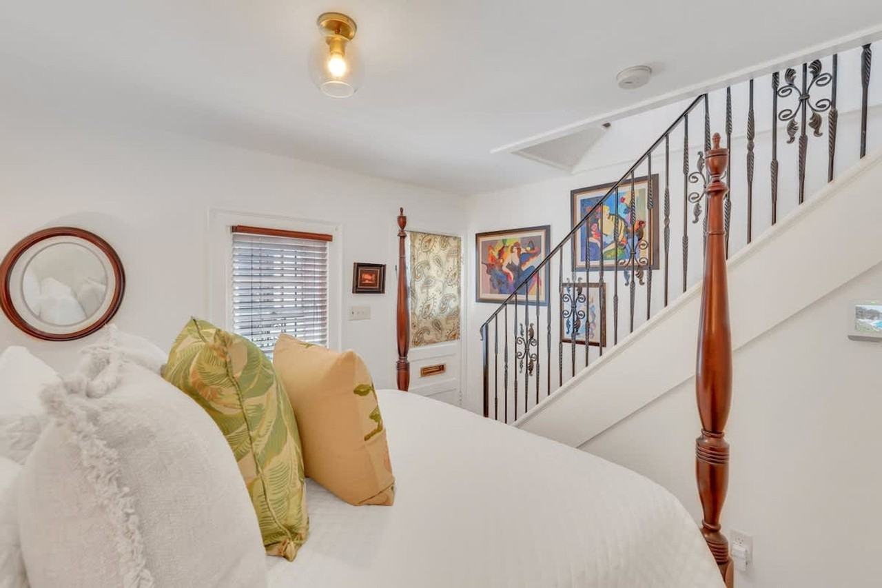 9 West Gordon Lane #1244814P - Photo 7 of 28