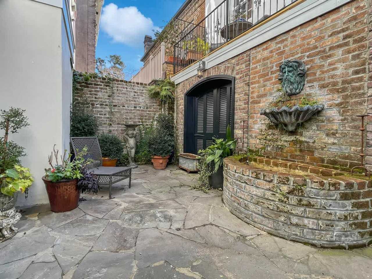 9 West Gordon Street - Photo 5 of 91