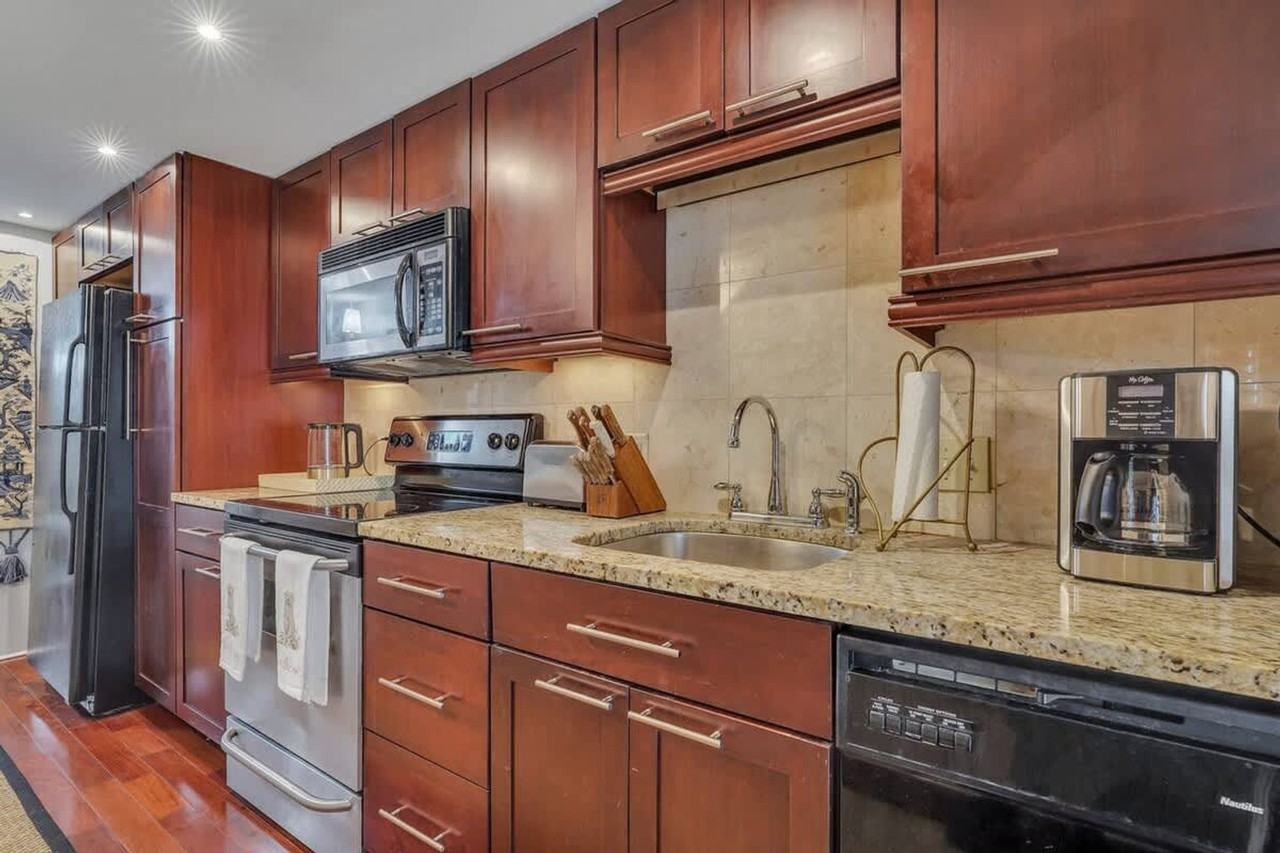 9 West Gordon Street - Photo 6 of 91