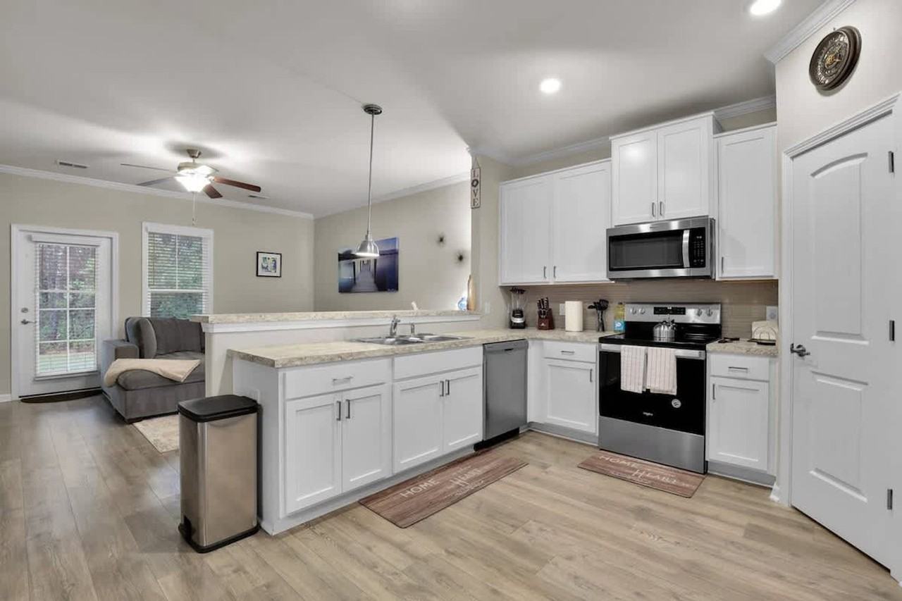 230 Sonoma Dr #1244823P - Photo 6 of 42