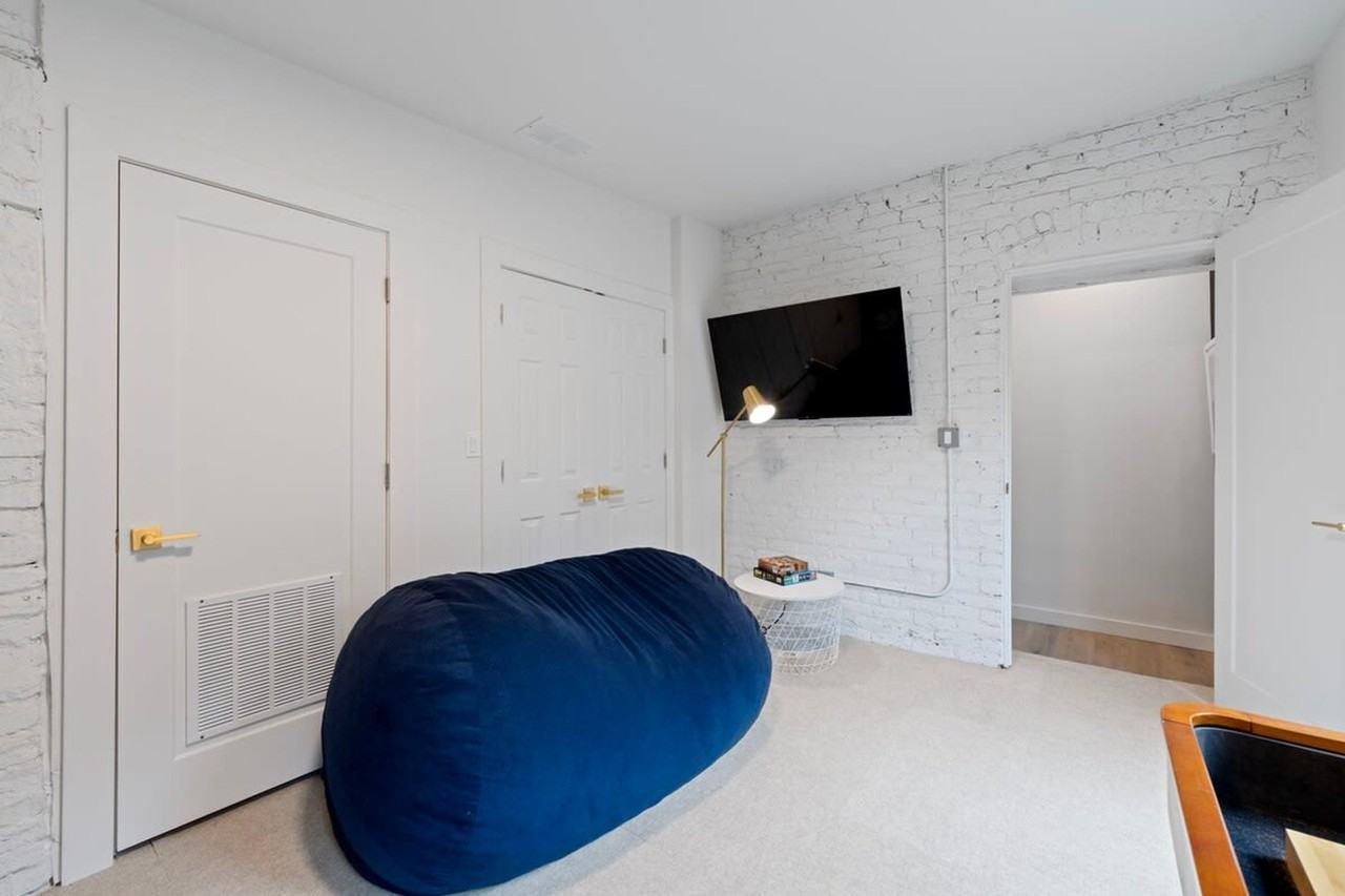 2655 W Huron St #1244914P - Photo 2 of 41